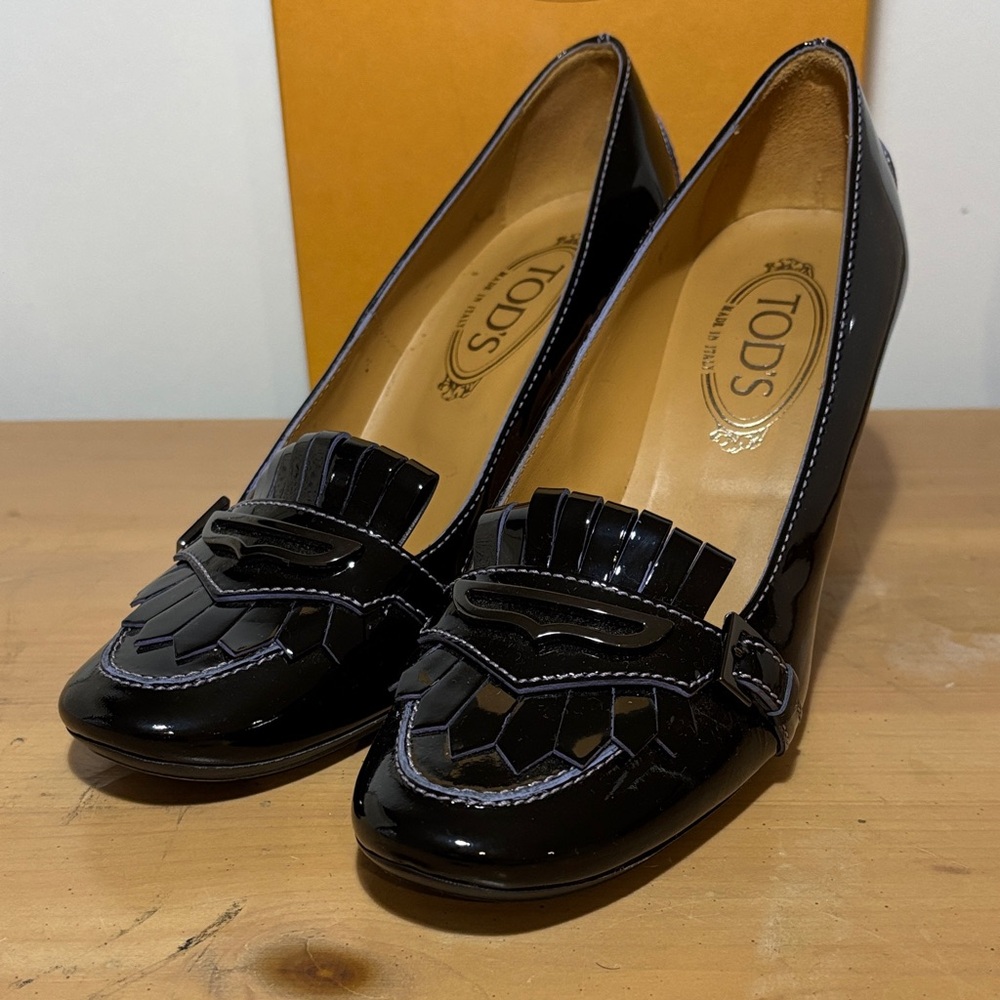 Tod's Black Patent Leather Heels